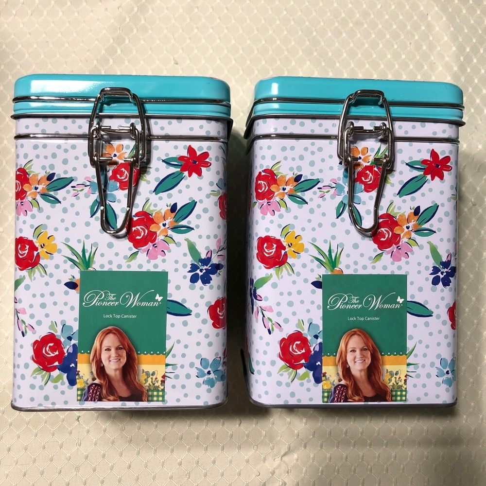 Pioneer Woman (2) Square Locktop Tin Canis…